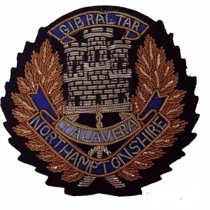 Écussons en tissu toile brodés faits main sur mesure avec fil de bullion, 3D couleur unie, taille et forme personnalisées, badges de mode Jaladin - Product Image 4