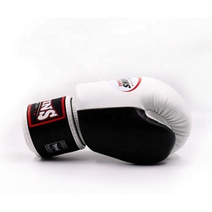 Durable boxing <b>gloves</b> for professional and beginner training sparring sessions with comfortable fit and strong wrist protection - Product Image 3