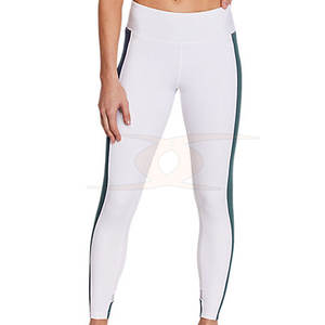 Mallas de mujer hechas a medida Nuevo estilo Patrón sólido Ropa de entrenamiento Cierre de cintura elástica Hecho en Pakistán - Product Image 1