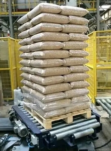 Granulés de bois DINplus, combustion propre, briquettes, bâtonnets, sciure de bois, poudre, qualité constante, prix compétitif CIF DE - Product Image 2