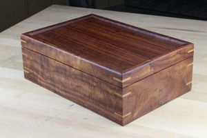 กล่องของขวัญงานหัตถกรรมไม้เนื้อแข็งและกล่องเครื่องประดับสำหรับบ้านที่จำเป็นสำหรับการตกแต่งคริสต์มาส - Product Image 4