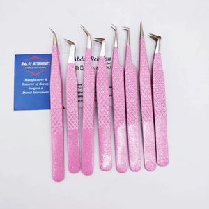 Pince à épiler professionnelle en acier inoxydable avec pointes pointues à angle incurvé Outils durables pour les cils volumineux - Product Image 5