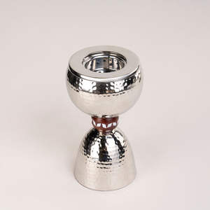 Reloj de Mesa Decorativo Moderno BERNER, Fabricado en Acero Premium con Acabado en Latón para Hogares Contemporáneos - Product Image 3