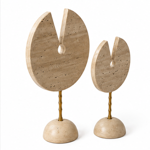 Ensemble de 2 sculptures abstraites circulaires en travertin de luxe avec support en or antique 12x7 pouces, décoration cadeau - Product Image 1