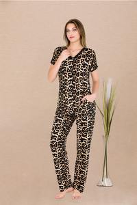 Pijamas de Mujer de Textil Turco de Lujo, Conjunto de Camisón Transpirable de Tela Viscosa, Manga Larga, Estampado, Ropa de Dormir de Calidad Turca - Product Image 3