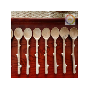 Cuchara de madera lisa para uso culinario diseñada para mayor durabilidad y comodidad y tareas de cocina diarias - Product Image 4