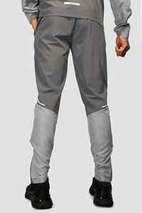 Logo personnalisé OEM Veste et pantalon coupe-vent en nylon blanc à capuche tissé pour l'hiver Ensemble deux pièces survêtement pour hommes - Product Image 4