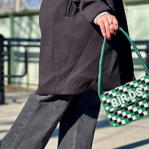 กระเป๋าคลัทช์ผ้าฝ้ายประดับลูกปัดแก้วหลากสีสัน งานฝีมือสุดหรู ทันสมัย เหมาะสำหรับงานกลางคืน สำหรับผู้หญิงและเด็กผู้หญิง ขายส่ง ของขวัญ - Product Image 1