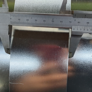 GI-Stahlband 2026 Meistverkauftes Großhandelsprodukt 2-3 Tonnen Rolle Eisenverpackung Geschützt Gute Qualität Stahlband - Product Image 6