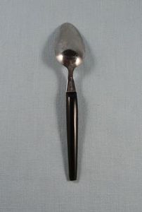 ช้อนสแตนเลสสำหรับงานแต่งงานด้ามจับสีดำดีไซน์โบราณจากอินเดียสำหรับเครื่องครัวร้านอาหารทะเลทราย - Product Image 2