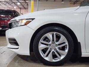 Honda Accord Sedán LX 2020 - Product Image 5