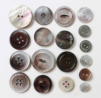 Boutons modernes en nacre à 2 trous gravés sur mesure pour les marques de vêtements, design écologique, emballage de haute qualité standard