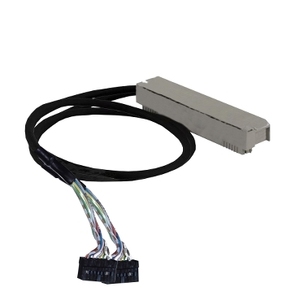 Conector con Cable de 3 Metros SCHNEIDER ELECTRIC ABFM32H300 para Conectores y Terminales Industriales Modicon Quantum - Product Image 1