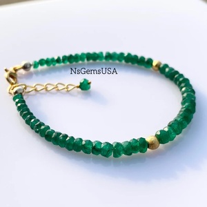 Bracelet vintage en émeraude verte, perles rondes facettées de 4 mm, bijoux de fête, design perlé, certifié par un tiers, unisexe - Product Image 4