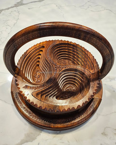 Panier/plateau de fruits secs faits à la main en bois à trois sections pliable décoratif idéal pour les noix ou toute collation - Product Image 2