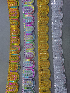 Encaje de Poliéster Suave con Lentejuelas Metálicas Bordadas y Pedrería, Tacto Suave, Decoración para Lehenga de Novia, Exportación al por Mayor TSL 9 - Product Image 2