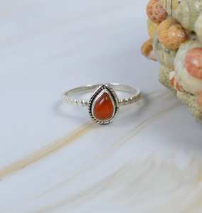 Anillo de piedras preciosas talladas en forma de pera suave de cornalina Natural, anillos de moda para fiesta de Plata de Ley 925, joyería para mujer a granel - Product Image 2