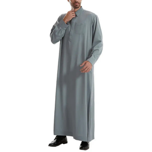 Thobe musulman pour hommes Robe islamique à capuche pour hommes Prière en tissu arabe saoudien Robe islamique pour hommes Jubbah de haute qualité - Product Image 3