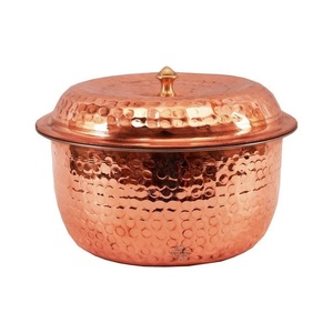Vente directe Casserole en cuivre martelé Dis avec couvercle Cadeau de pendaison de crémaillère Réchauffeur d'aliments en cuivre - Product Image 1