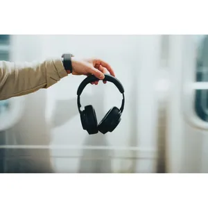 Cuffie Wireless Sostenibili Irvine RCS, Dispositivi per Orecchie e Udito - Product Image 2