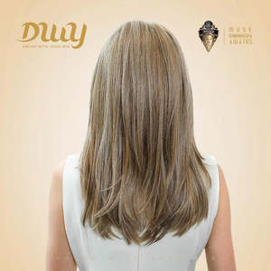 (Solo para EE. UU.) Peluca frontal de encaje sin pegamento Regina-DWY 14 rubia sucia con encaje transparente - Product Image 6
