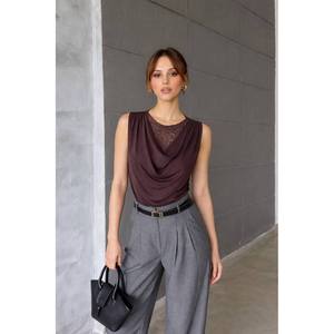 Blusa Drapeada para Mujer Mybeefashion con Elegante Detalle de Encaje, Mezcla de Algodón Cómoda, Color Marrón Estiloso para Uso Diario - Product Image 1