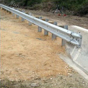 Garde-corps galvanisé profil A et profil <span class=keywords><strong>B</strong></span> pour la sécurité routière - Product Image 4