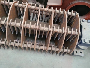 Máy Nghiền Mùn Cưa Hiệu Suất Cao Thiết Bị Nghiền SINH KHỐI Máy Nghiền Búa Dăm Gỗ - Product Image 3