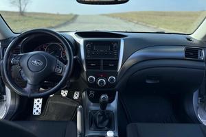 Subaru Impreza WRX Hatchback 2014 Usado en Buen Estado, Sin Accidentes, Volante a la Izquierda/Derecha - Product Image 4