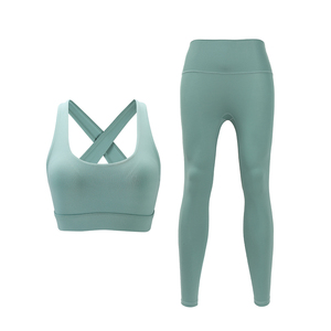 ชุดกีฬาสองชิ้นกางเกงเลกกิ้งผ้าไนลอนเอวสูงสำหรับเล่นโยคะออกกำลังกายแบบไร้รอยต่อขนาดพลัสไซส์ระบายอากาศได้ดี - Product Image 4