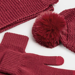 Custom Logo Stylish <b>Knit</b> <b>Beanie</b> for Winter Warmth 3D Embroidery for Business Casual Streetwear or Beach Use - Product Image 3