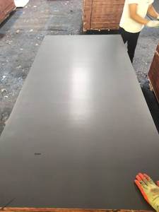 Panneaux de contreplaqué filmé modernes en eucalyptus imperméables pour la construction hôtelière 15mm 18mm Coffrage - Product Image 5