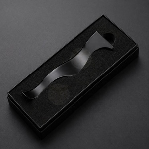 Nouvelle Arrivée Rasoir de Barbier Dominicain Courbé en Acier Inoxydable Noir Mat à Lame Remplaçable Personnalisable - Product Image 6