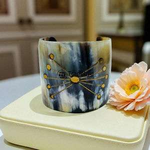 กำไลข้อมือเขาสัตว์ ดีไซน์เนอร์ ทำมือ แฟชั่นธรรมชาติ พรีเมียม เครื่องประดับสำหรับทุกเพศ ของขวัญ มีหลายขนาด Tradebyd - Product Image 2