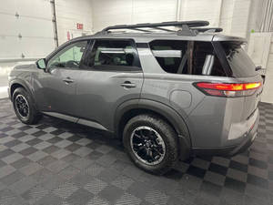 NOUVEAU 2024 Niss-an Patf-inder Platinum 4dr SUV - Product Image 6