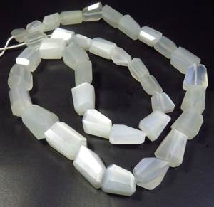 Siloni-Pierre de Lune Naturelle, Perles Coupées à Facettes, 16 Pouces, 8-13mm - Product Image 1