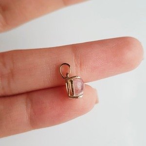 Dainty solitire Cabochon Blue Fire มูนสโตนจี้รูปหัวใจทองเหลืองชุบทองตั้งค่าสายเคเบิลสร้อยคอท้องฟ้า - Product Image 6