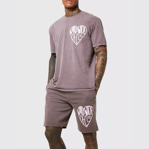 Traje de verano para hombre de dos piezas con diseño de logotipo personalizado Conjunto de pantalones cortos y camiseta de lavado ácido de 2 piezas para ropa de hombre - Product Image 1