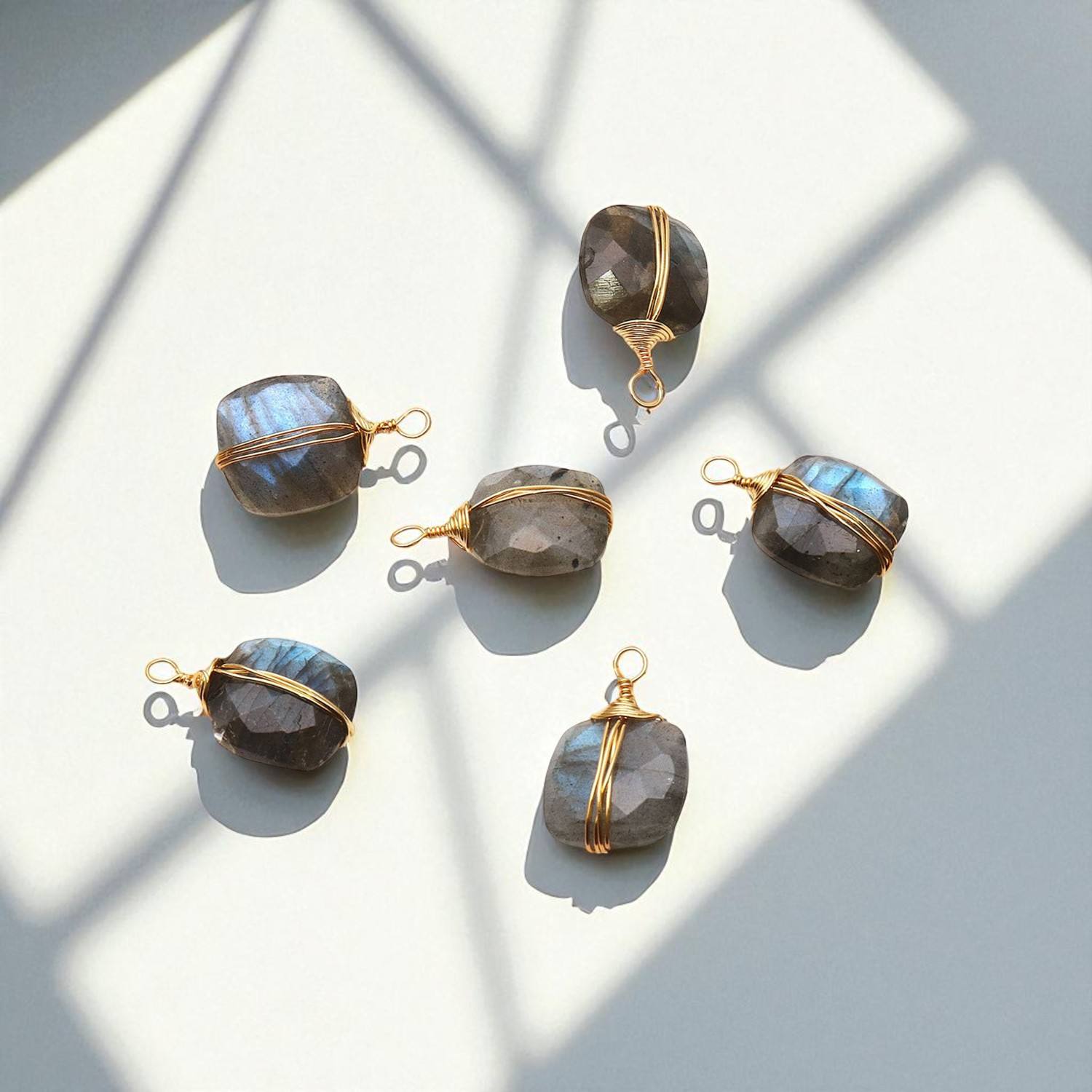 ลาบราดอไลท์