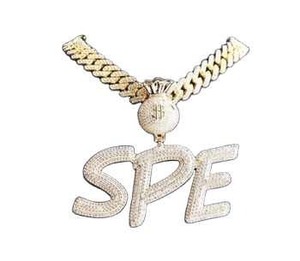 Muestra tu estilo único con este llamativo colgante de letra personalizado SPE, hecho a mano con plata de ley 925 de alta calidad. - Product Image 2