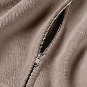 URBANGAZER INDUSTRIES Sweat à capuche en polaire épais pour homme, style streetwear personnalisé avec double fermeture éclair et broderie chenille - Product Image 3