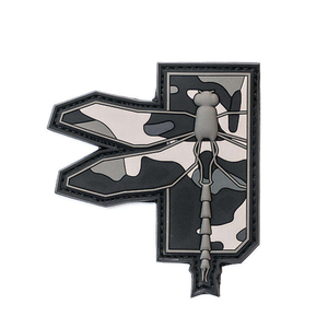 Patchs en caoutchouc PVC souple de haute qualité avec logo personnalisé imprimé, cœur en relief 3D, grande taille, style sportif - Product Image 4