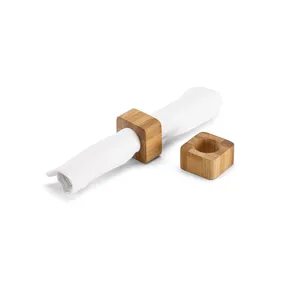 Set Portatovaglioli Personalizzato in Mesquite, Gadget Personalizzati per Decorazione Tavola - Product Image 1