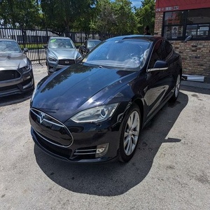 ปอร์เช่ คาเยนน์ ปี 2014 พร้อมจัดส่ง - Product Image 3