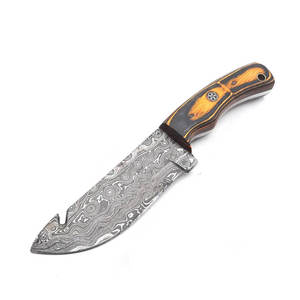 มีดทำมือเหล็กดามัสกัสสำหรับล่าสัตว์ ใบมีดแบบ Fixed Blade ด้ามไม้ พร้อมปลอกหนัง รับผลิตตามแบบ OEM - Product Image 1