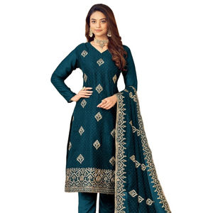 Nouvelle Georgette exclusive de dernier créateur avec collection de costumes Salwar semi-cousue brodée lourde - Product Image 1