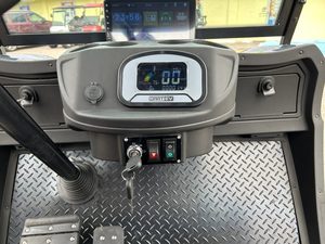 รถกอล์ฟคลับคาร์ใหม่เอี่ยม 60 โวลต์ 3-4 ที่นั่ง พร้อมเครื่องยนต์เบนซิน มีจำหน่ายแล้ว - Product Image 3