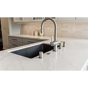 Aurora Frost Vadara, plaque de quartz moderne, durable, imperméable, grande taille - Product Image 4