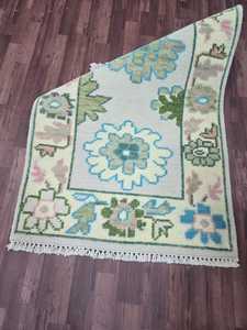 พรมขนสัตว์ทำด้วยมือดีไซน์ทันสมัยงานศิลปะแอ็บสแตรกต์มีขนาดปรับแต่งได้สำหรับใช้ในบ้านและปิกนิก - Product Image 3