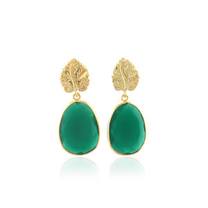 Pendientes de Moda con Ónice Verde Tallado en Facetas, Engaste de Bisel en Forma de Huevo, Latón Chapado en Oro de 18k, Diseño de Hoja - Product Image 1